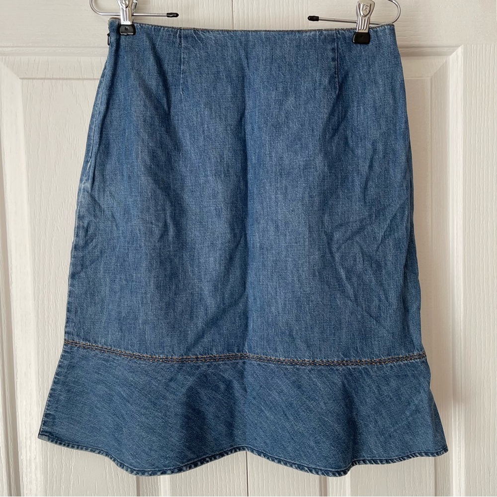 Women’s Jean Skirt, Ann Taylor,  Blue Jean Skirt, Size 6
